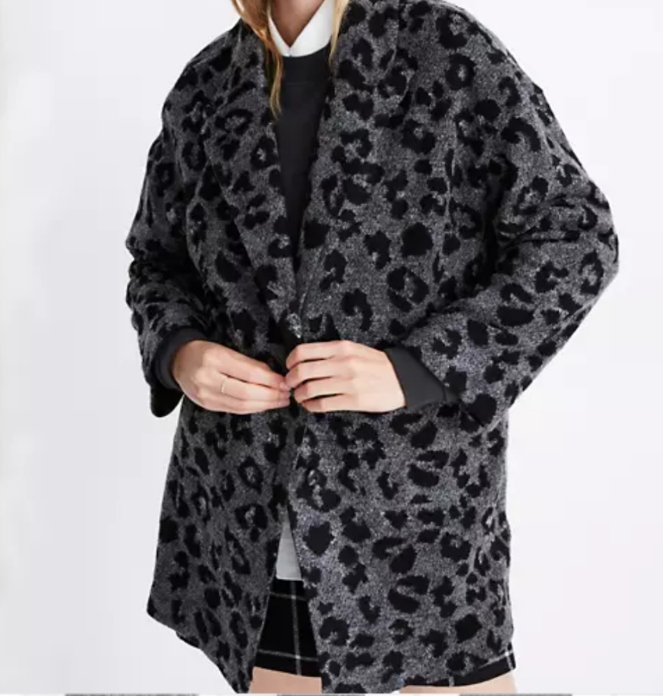 EUC Texture & Thread Coat - Picture 2 of 5